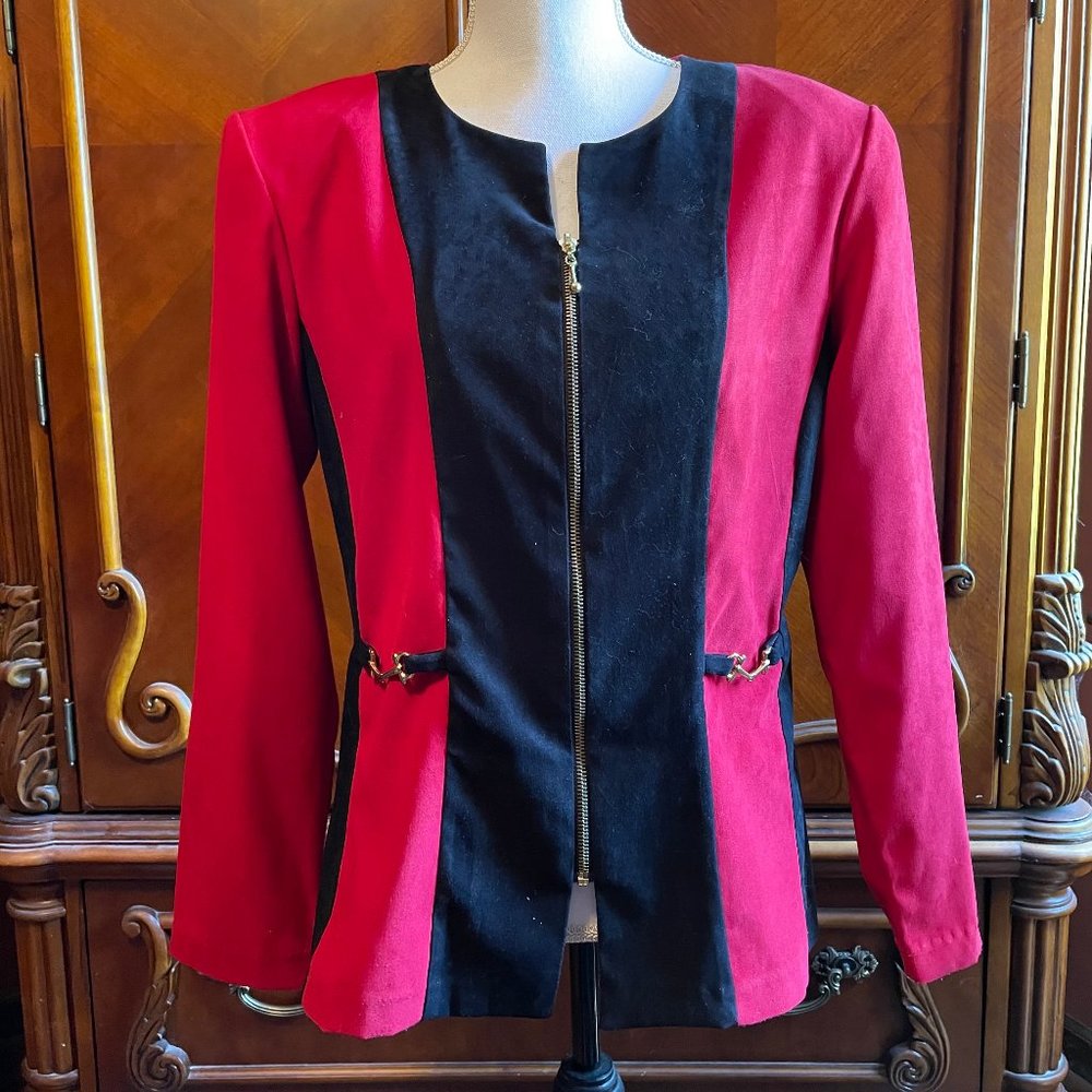 "DJ & Co." Skirt Suit, Size 14; fits like a size 12